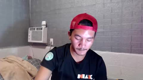 hunkylloyd online show from 04/12/26, 09:36