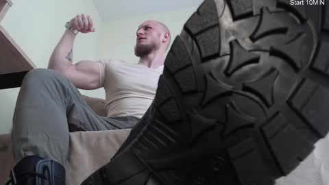  I AM NOT A DIRECTOR I AM THE BOSS            KINGDADDYSIRSTR8ALPHAMASTER online show from 02/12/26, 11:38