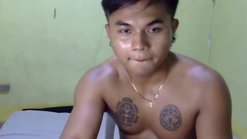 hunkyzeus online show from 10/16/25, 12:39
