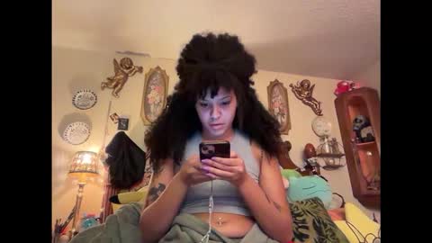 bunni girl  online show from 12/18/25, 02:28