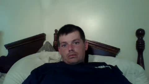 Snapshot of huntdog1221 chatting on 07/07/26, 10:47 huntdog1221 online show from 07/07/26, 10:47