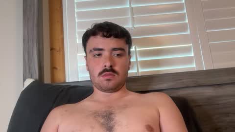 Snapshot of hunterbentleyy chatting on 09/18/25, 08:55 Hunter online show from 09/18/25, 08:55