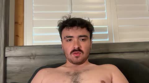 Snapshot of hunterbentleyy chatting on 10/06/25, 10:07 Hunter online show from 10/06/25, 10:07