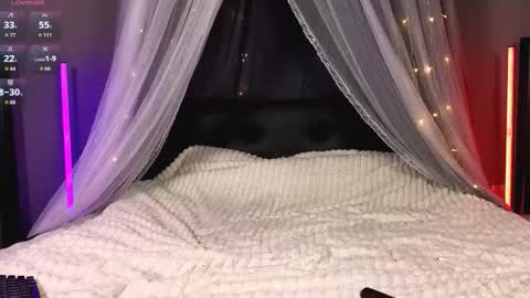 Snapshot of hunterrxxxhunter chatting on 10/31/25, 03:24 Hunter online show from 10/31/25, 03:24