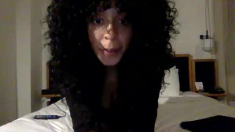 Goddess Hunyy online show from 01/01/25, 12:32