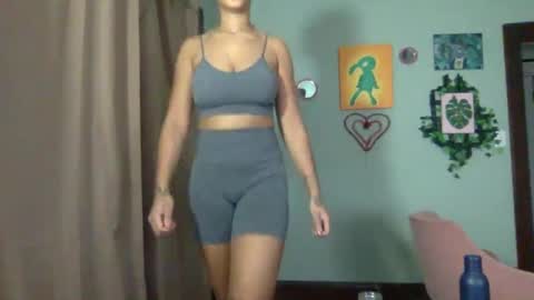 Goddess Hunyy online show from 01/08/25, 04:11