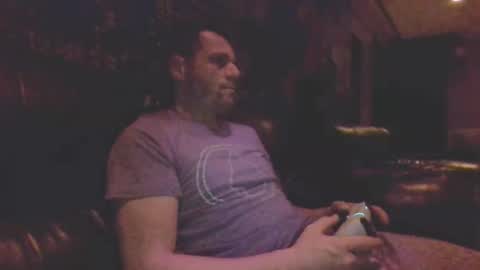 hurley7890 online show from 12/18/25, 02:50