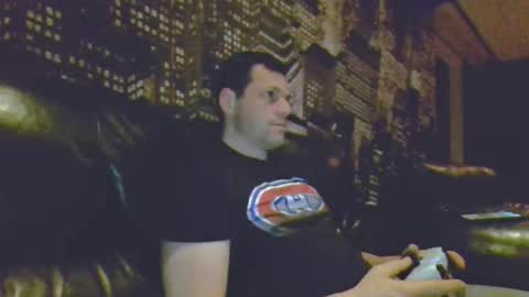 Snapshot of hurley7890 chatting on 04/25/26, 02:47 hurley7890 online show from 04/25/26, 02:47