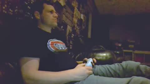 Snapshot of hurley7890 chatting on 05/02/26, 03:11 hurley7890 online show from 05/02/26, 03:11