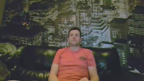 Snapshot of hurley7890 chatting on 05/03/26, 01:33 hurley7890 online show from 05/03/26, 01:33