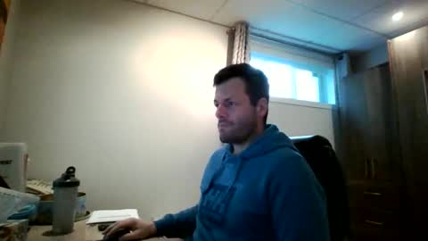 Snapshot of hurley7890 chatting on 05/11/26, 02:45 hurley7890 online show from 05/11/26, 02:45