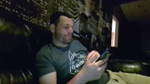 Snapshot of hurley7890 chatting on 05/24/26, 02:49 hurley7890 online show from 05/24/26, 02:49