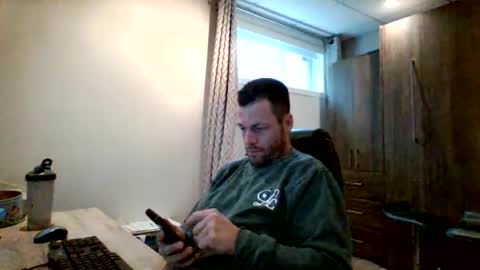 Snapshot of hurley7890 chatting on 05/25/26, 03:29 hurley7890 online show from 05/25/26, 03:29