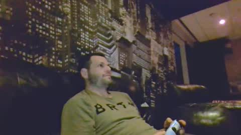 Snapshot of hurley7890 chatting on 05/27/26, 01:57 hurley7890 online show from 05/27/26, 01:57