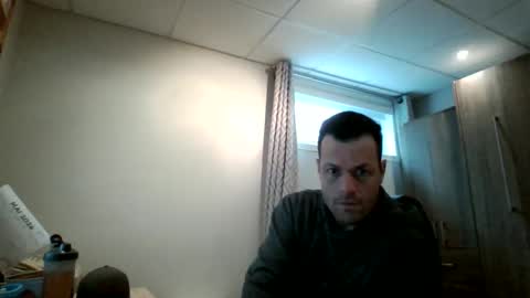 Snapshot of hurley7890 chatting on 06/01/26, 01:24 hurley7890 online show from 06/01/26, 01:24