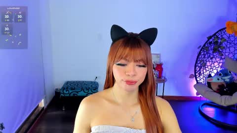 Snapshot of hurremcan_ chatting on 06/03/26, 02:33 Hurrem online show from 06/03/26, 02:33