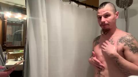 husbandandwife2011 online show from 02/11/25, 02:13