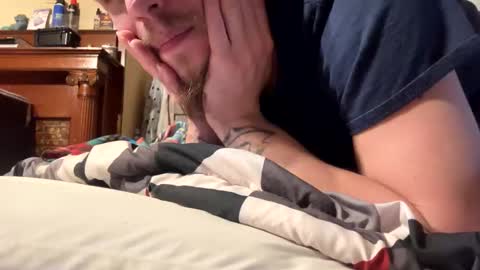 husbandandwife2011 online show from 02/11/25, 05:40