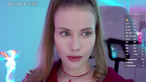 Snapshot of hustleebabyy_vikki chatting on 03/15/26, 07:53 Vika online show from 03/15/26, 07:53