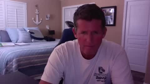 hvacstud4 online show from 11/16/25, 06:13