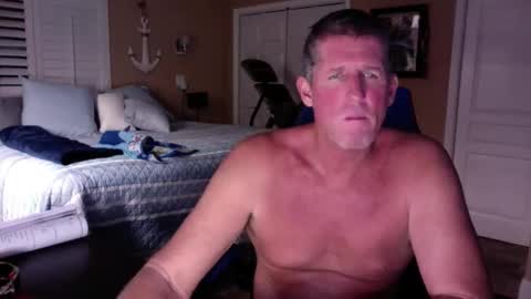 hvacstud4 online show from 12/22/25, 10:07