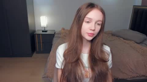 Lily online show from 04/03/26, 07:06