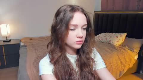 Lily online show from 04/26/26, 07:17