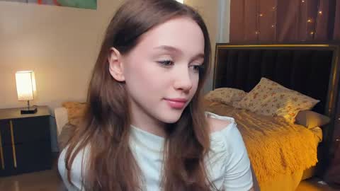 Lily online show from 05/16/26, 07:27