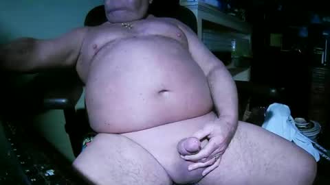 hwait121 online show from 02/11/26, 05:51