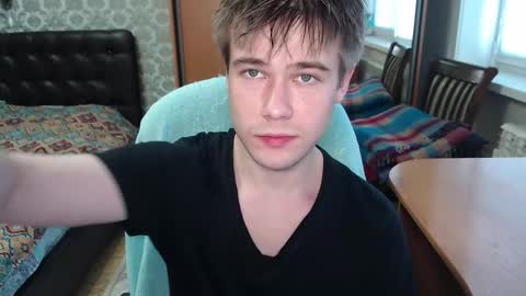 Tom online show from 04/19/26, 06:35