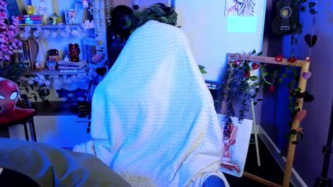 Hyeon Jin online show from 02/16/25, 09:38