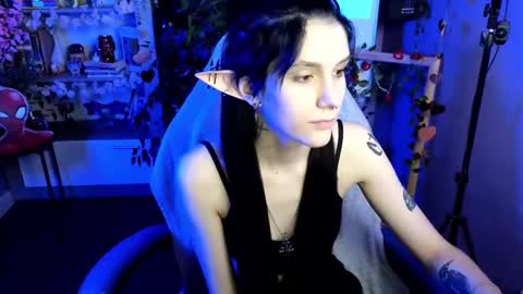 Hyeon Jin online show from 02/17/25, 09:56