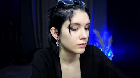 Hyeon Jin online show from 03/04/25, 08:16