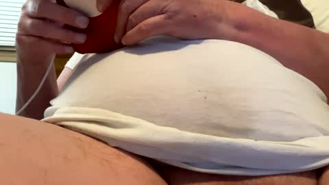 Snapshot of hymike1169 chatting on 02/02/25, 06:26 Huck Funn online show from 02/02/25, 06:26