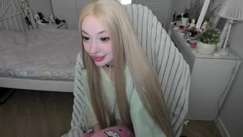 maru online show from 10/11/25, 12:36