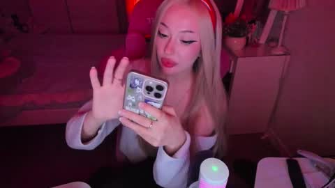 maru online show from 10/17/25, 01:57