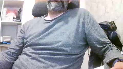 Hyperpau online show from 04/21/26, 04:52