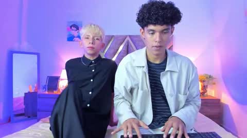 Son Hyunjin online show from 02/15/26, 04:36