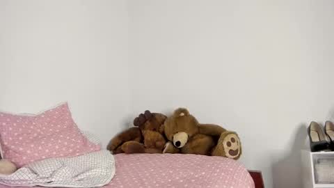 Hyun Joo online show from 03/20/26, 05:07