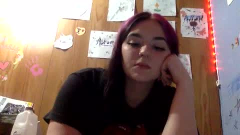 Snapshot of hzisnsk chatting on 05/24/26, 03:55 hzisnsk online show from 05/24/26, 03:55