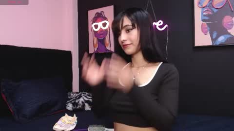 Snapshot of i_alessia chatting on 07/08/26, 05:39 i_alessia online show from 07/08/26, 05:39
