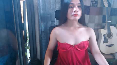 Snapshot of i_am_asian90 chatting on 12/06/24, 08:15 Kim online show from 12/06/24, 08:15