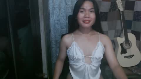 Snapshot of i_am_asian90 chatting on 12/10/24, 11:11 Kim online show from 12/10/24, 11:11