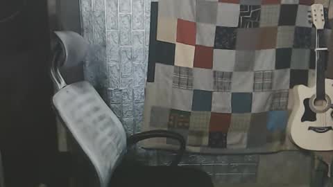 Snapshot of i_am_asian90 chatting on 12/29/24, 06:16 Kim online show from 12/29/24, 06:16