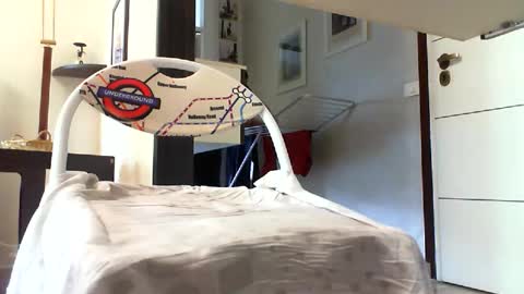 i_am_curious_ online show from 06/05/26, 03:51