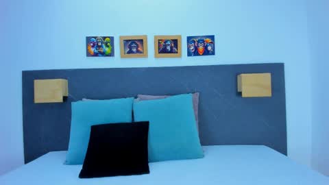 The Dolls online show from 04/10/26, 07:40