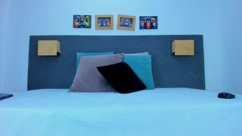 The Dolls online show from 04/13/26, 07:41