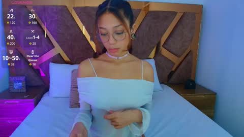 Sofia online show from 03/04/26, 08:37