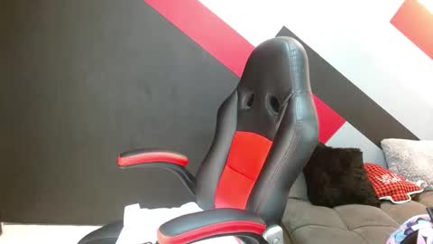 Mafe online show from 12/29/24, 02:42