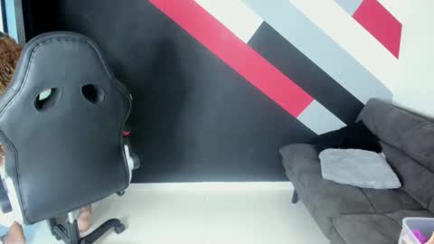 Mafe online show from 02/22/25, 11:46